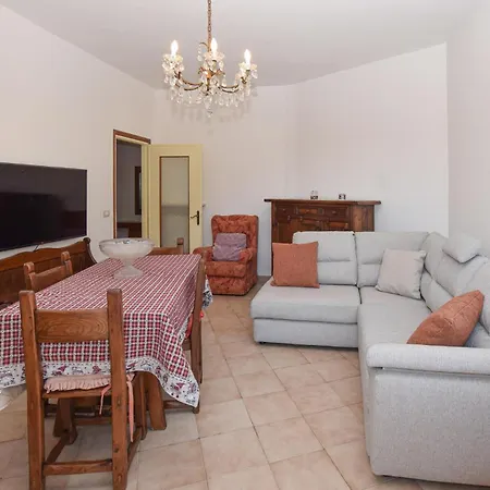 Gorgeous In With Wifi Apartment