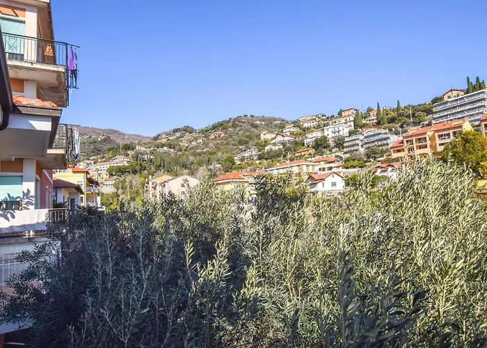 Gorgeous In With Wifi Apartamento Alassio